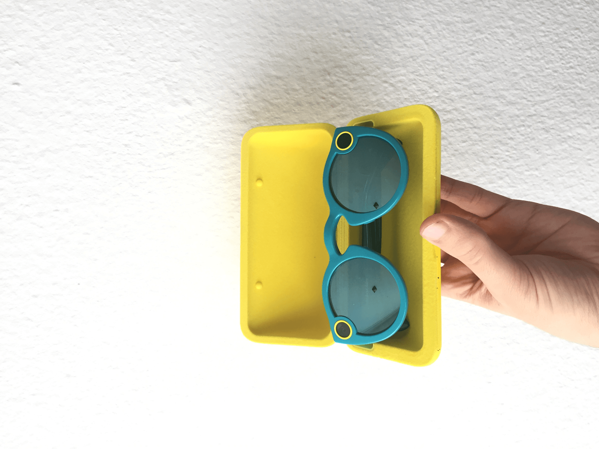 Snapchat Spectacles campaign, 2016
