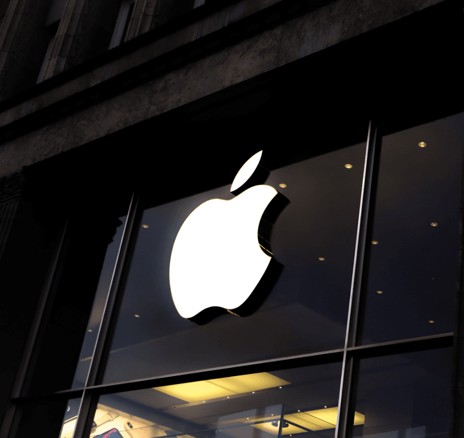 apple-logo-shot.png